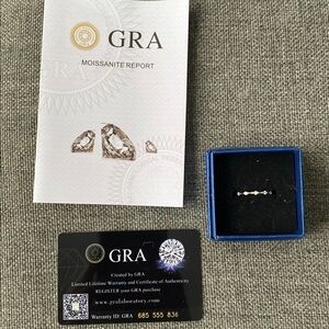 Bamboo 5 Stone Moissanite Sterling Silver Diamond Band